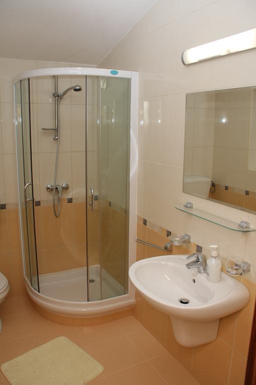 Vila Ursu Din Sovata Bai Habitación foto